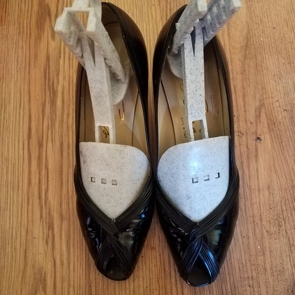 Erin blk patent heels - Picture 2 of 7